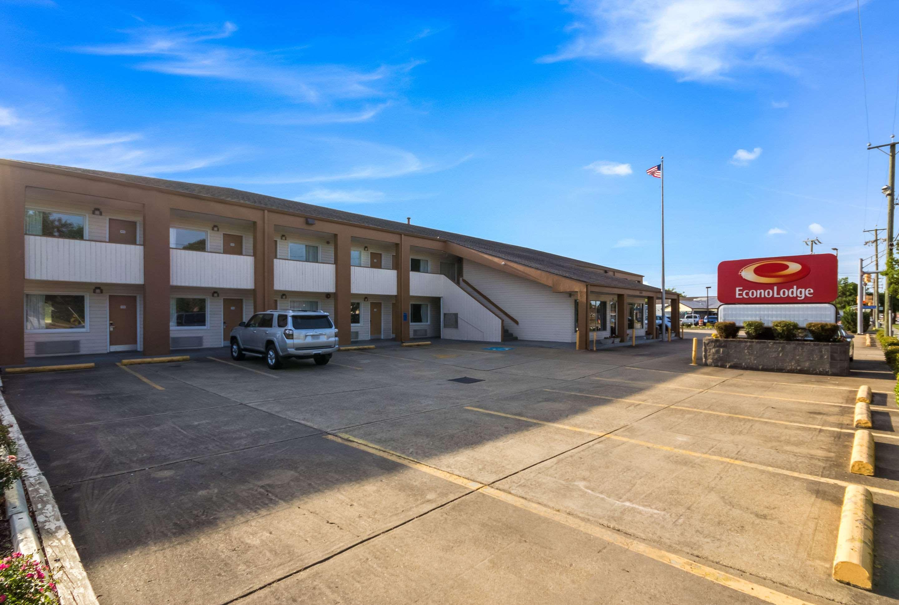 Econo Lodge Little Creek Норфолк Экстерьер фото
