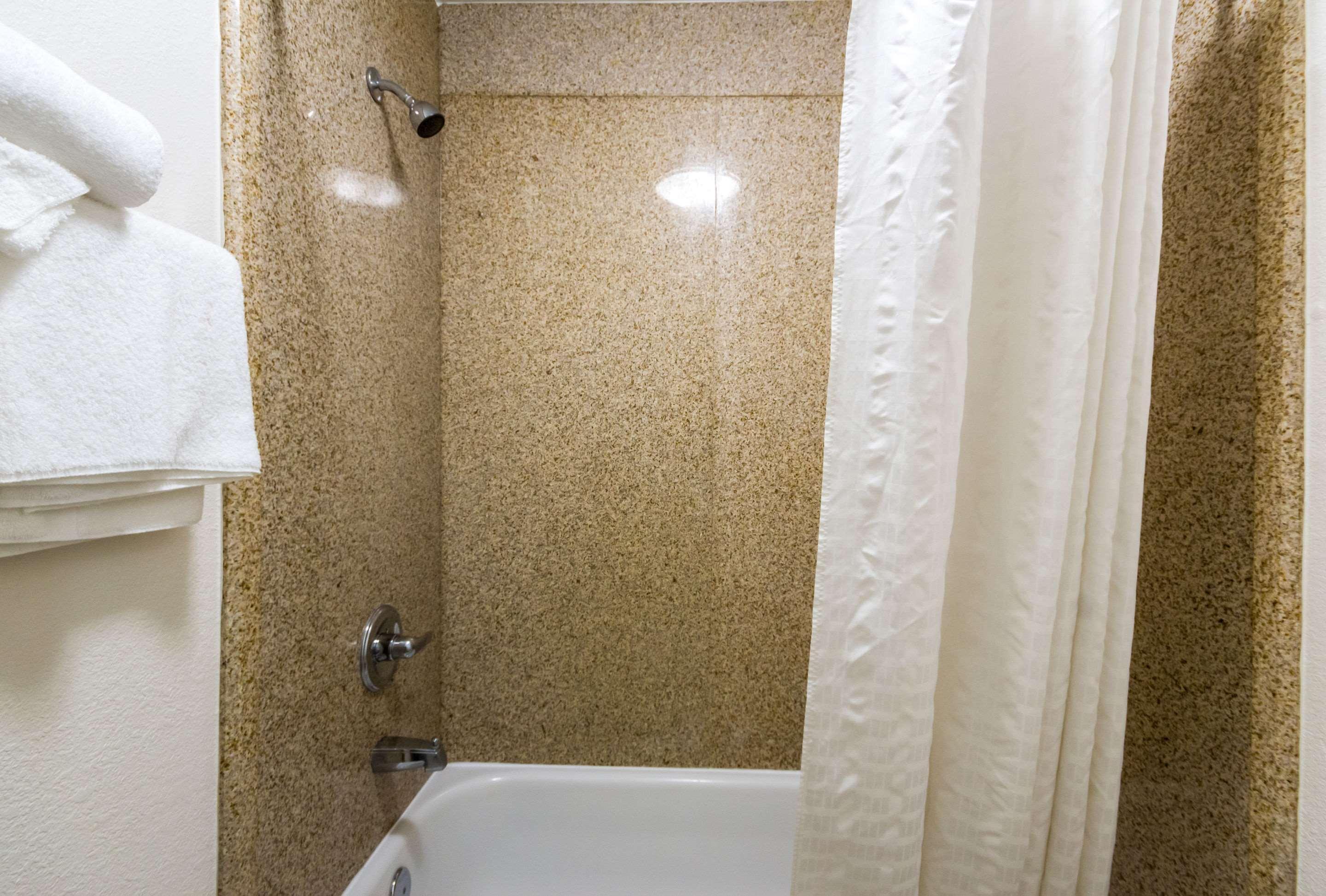 Econo Lodge Little Creek Норфолк Экстерьер фото